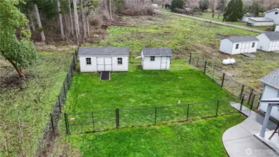 Multiple outbuildings for all your needs