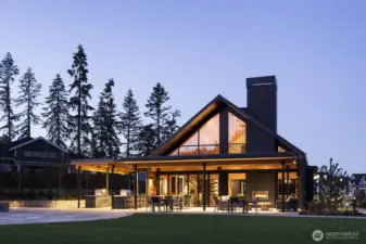 Outdoor seating and barbeque stations encourage community.  What a fabulous place. And for you dog lovers, there is a nice dog park.