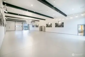 Shop / Outbuilding Main Large Area