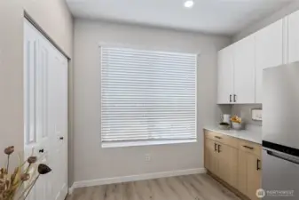 Photos are for representation only.  Features, colors and selections may differ from photograph. See site agent for details.