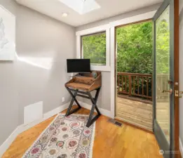 Upstairs nook with access to small deck