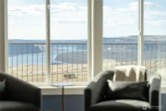 Imagine morning coffee here.