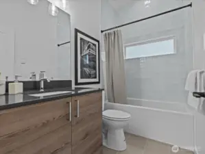Upper level full sized bath