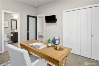 Full suite on main level