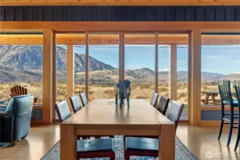 The entry immediately focuses your view on the great room, and the jaw-dropping views of McClure Mountain and the surrounding landscape.