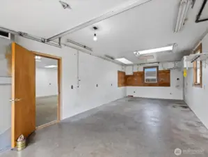 Detached 3 Car  Garage/Shop