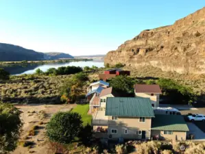 Aerial view of the house and Columbia River.