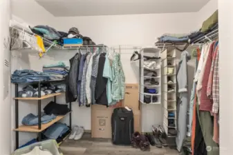 Tons of room in the walk-in closet