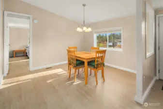 Dining room with new LVP flooring