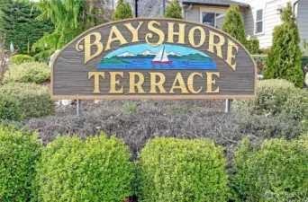 A Wonderful Collection of Beach Homes @ 20-Minutes from I-5~
