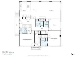 Main Floor: AC cooled home...2 en suite's with walk in closets. Plus an addition bedroom and full bathroom. Open Concept kitchen, dining room living room with lovely gas fireplace.
