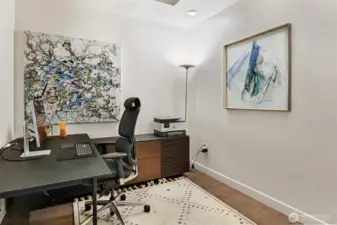 Use this flex second bedroom/office space for whatever life demands!