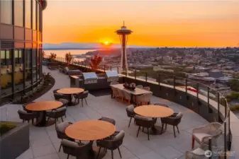Zip up to level 40 to enjoy iconic Pacific Northwest vistas from this one-of-a-kind community rooftop.