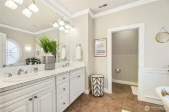 Primary bath