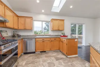 Spacious kitchen with lots of storage and counter space