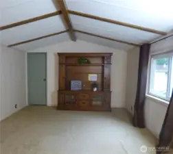 Living Room Entertainment Center Can Stay