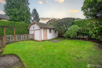 Detached garage/ workshop.