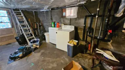 basement laundry dryer stays