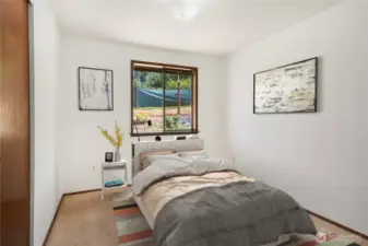 3 rd bedroom virtually staged.