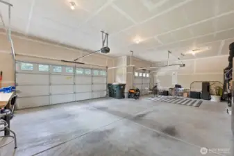 3 car garage
