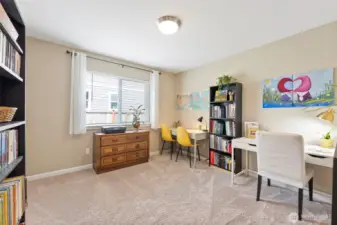 Office w/closet - could be a 4th bedroom