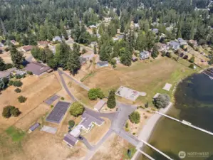 Lake access, park, docks, tennis, pickleball...