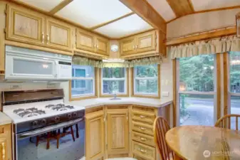 Great size kitchen
