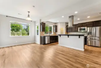 Kitchen & Dining Nook