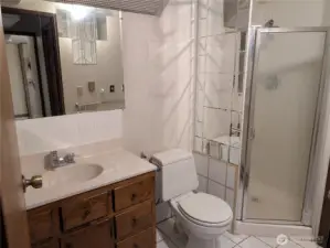 3/4 bath. Welcome to #11214 34th Ave E, Tacoma WA 98446. 3200+sf, 4+ br, 3 ba, 1.1 fenced acres.