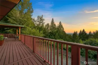 Sweeping views from the deck with multiple access points.