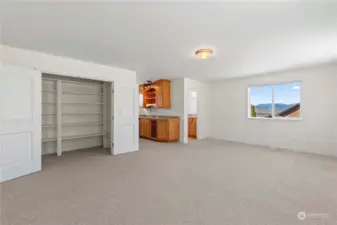 Bonus Bedroom above garage