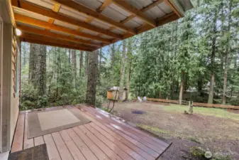 Plenty of room to park your RV and enjoy this newer, well built insulated shed