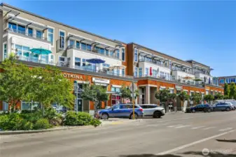 Harbor Square Condos and shops on Winslow Way