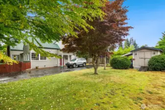 storage shed to right of driveway