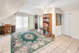 upstairs bonus area