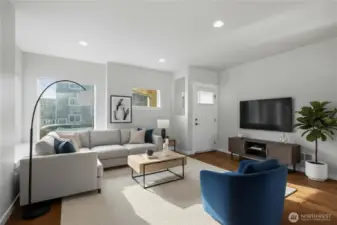 556 1/2 (virtually staged)