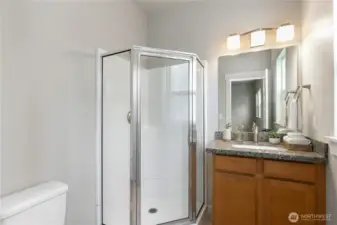 556 1/2: Bath 1 (virtually staged)