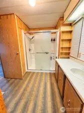 Huge shower that can fit a full sized wheel chair