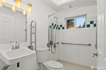 Main Bathroom