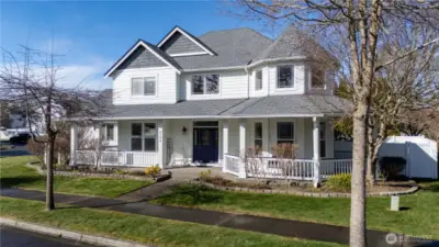 Welcome Home to 2194 Forrest Place!