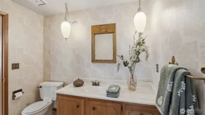 Main level guest bathroom that connects to main level bedroom.