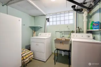 Roomy laundry with natural light & freezer