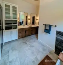 Open and unique primary bath