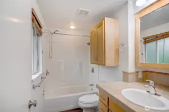 Maid bedroom private bath