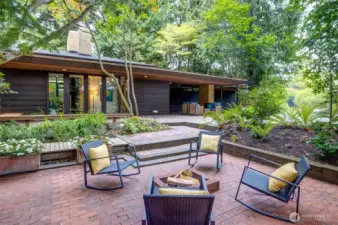 South-facing home with large front patio area