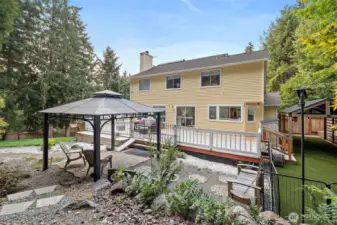Gazebo featuring beautiful backyard