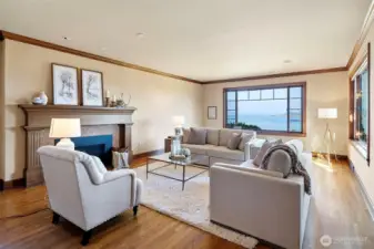 3 gas fireplaces in the home.