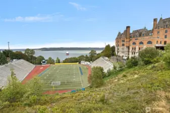 Walk to Stadium High School