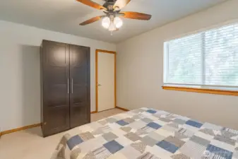 2nd Bedroom