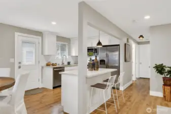 Gorgeous kitchen with quartz countertops